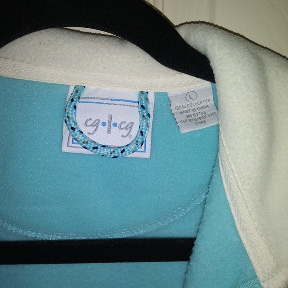 cg l cg Women's Fleece Vest - Picture 2 of 4